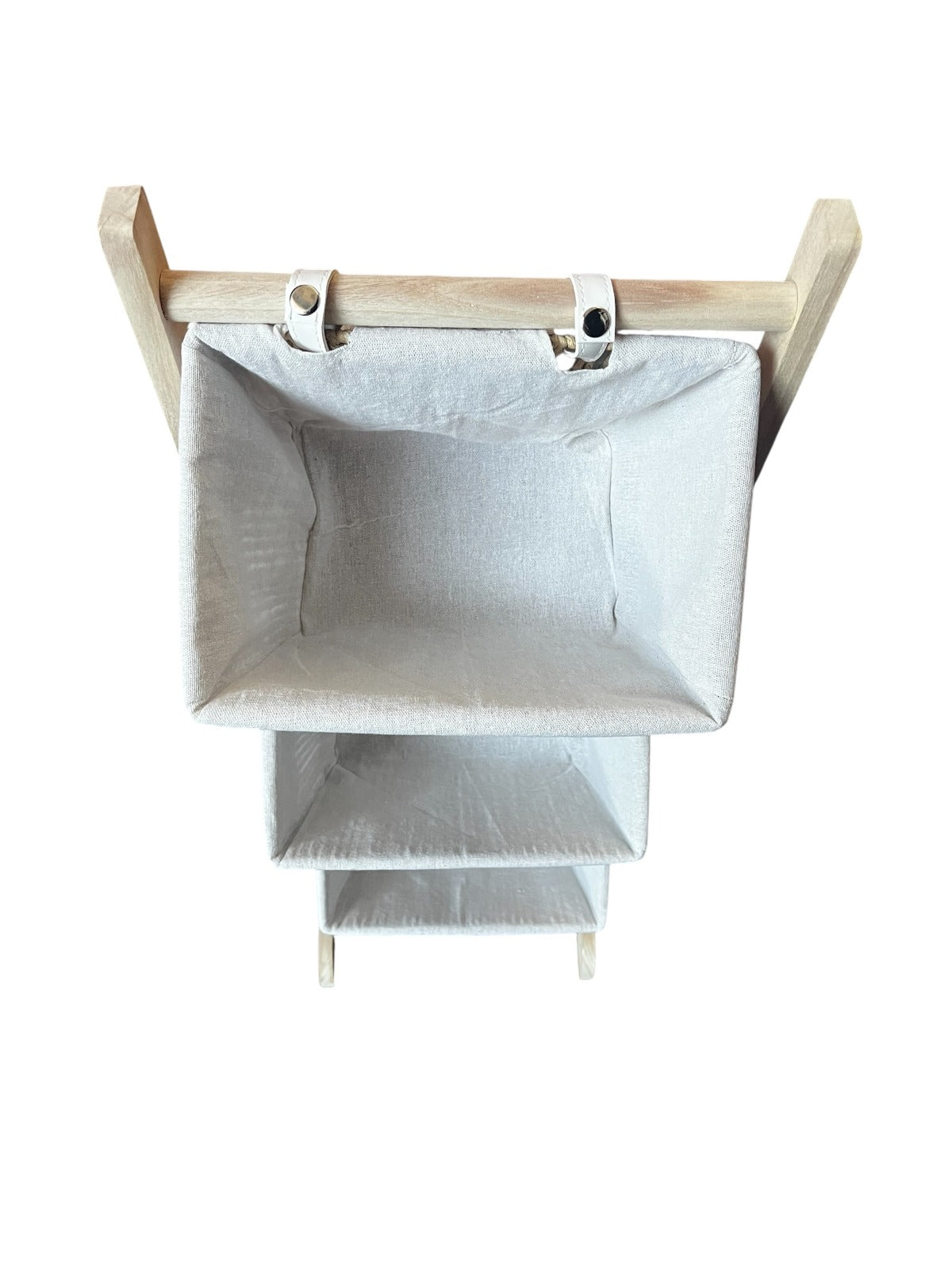 Plataforma suspendida de 3 niveles 35*35*102 mm
